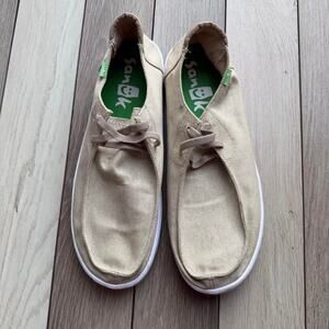 Sanuk beige canvas casual shoes
